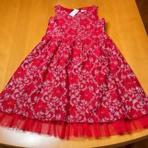 Girls dress size 12 NWT.